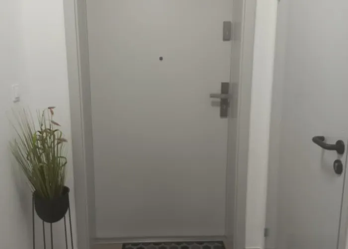 公寓 Apartament Tarnowo Podgorne 塔诺沃帕格涅